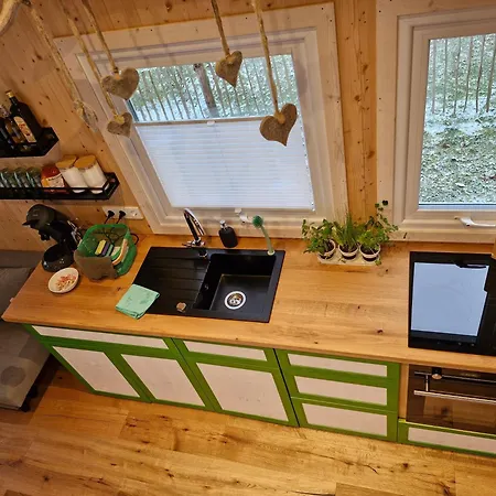 Nyaraló Tiny House Reichle Boms